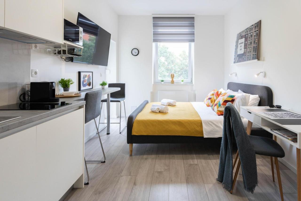 Bright And Modern Apartments In City Center Zagreb Exterior photo